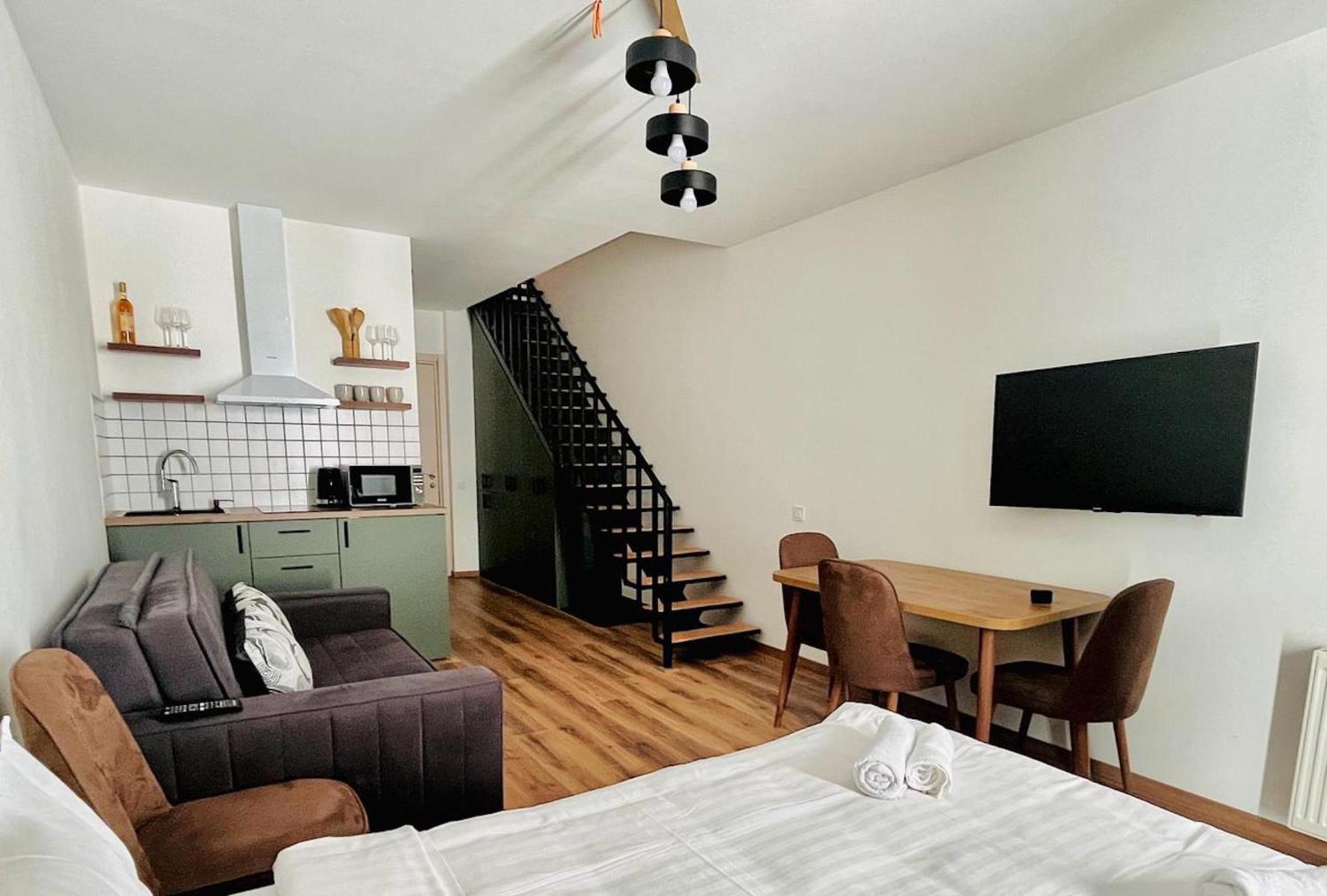 Aparthotel Four Seasons - New Gudauri Esterno foto
