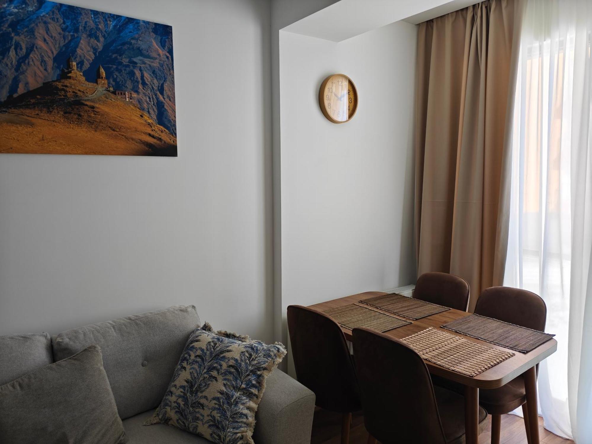 Aparthotel Four Seasons - New Gudauri Esterno foto